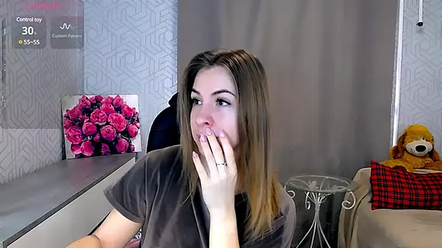 Snapshot of Naughty__Megan chatting on 03/19/25, 08:55 Naughty Megan online show from 03/19/25, 08:55