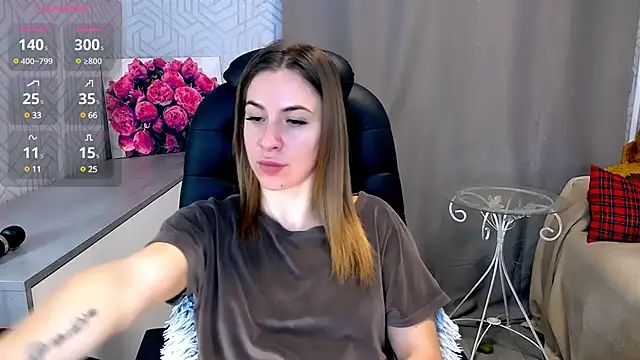 Snapshot of Naughty__Megan chatting on 03/19/25, 12:12 Naughty Megan online show from 03/19/25, 12:12