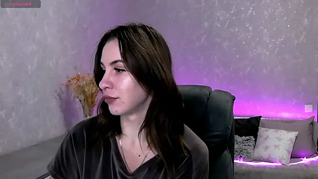 Snapshot of Naughty__Megan chatting on 10/27/25, 10:08 Naughty Megan online show from 10/27/25, 10:08