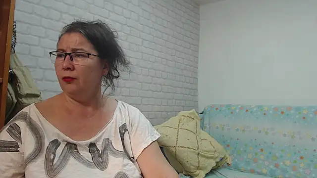 EmmaSquirt online show from 12/26/24, 05:51