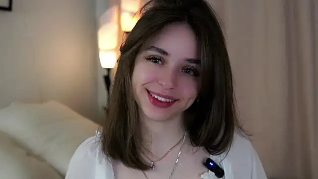 EstherMitchel online show from 01/15/25, 01:12
