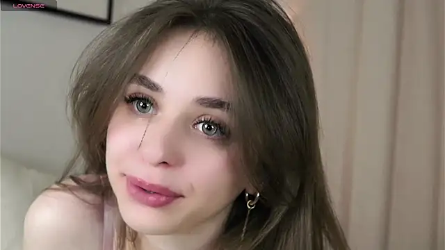 EstherMitchel online show from 01/20/25, 04:21