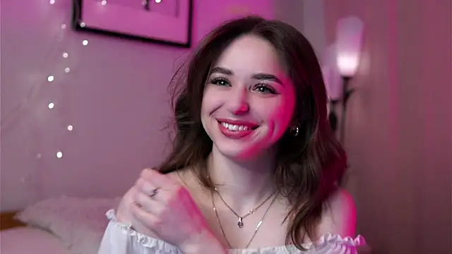 EstherMitchel online show from 03/01/25, 01:22