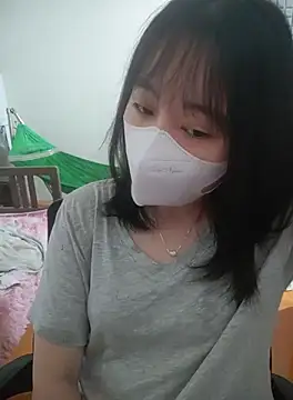 Snapshot of Kajisu_26 chatting on 10/14/25, 12:33 Kajisu 26 online show from 10/14/25, 12:33