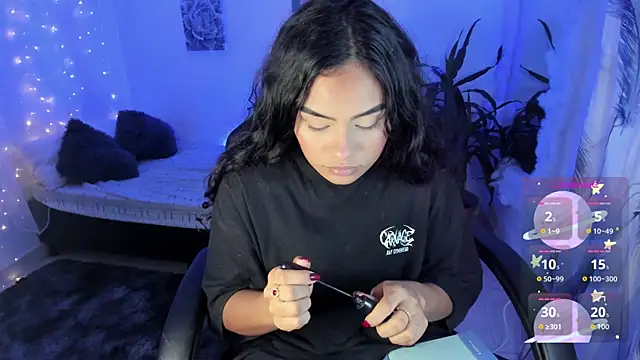 Riana Kean online show from 10/07/25, 10:51