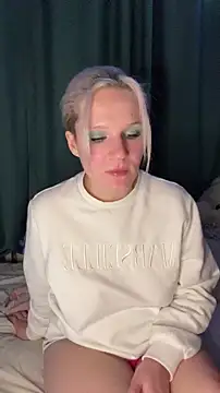 MrMrsRight online show from 12/20/24, 07:17