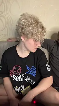 MrMrsRight online show from 03/12/25, 07:06