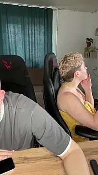 MrMrsRight online show from 09/27/25, 08:41