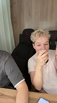 MrMrsRight online show from 09/29/25, 07:46