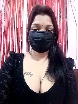 Snapshot of Beauty-khan chatting on 02/13/25, 09:17 Beauty-khan online show from 02/13/25, 09:17