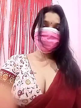 Snapshot of Beauty-khan chatting on 02/26/25, 04:45 Beauty-khan online show from 02/26/25, 04:45