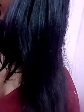 Snapshot of Beauty-khan chatting on 02/28/25, 06:20 Beauty-khan online show from 02/28/25, 06:20