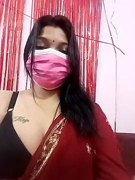 Snapshot of Beauty-khan chatting on 03/01/25, 06:32 Beauty-khan online show from 03/01/25, 06:32