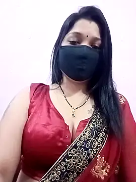 Snapshot of Beauty-khan chatting on 03/06/25, 02:40 Beauty-khan online show from 03/06/25, 02:40