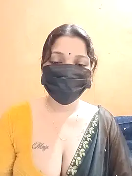 Snapshot of Beauty-khan chatting on 09/28/25, 08:14 Beauty-khan online show from 09/28/25, 08:14