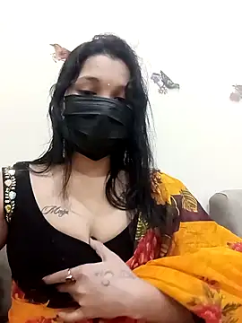 Snapshot of Beauty-khan chatting on 11/10/25, 07:13 Beauty-khan online show from 11/10/25, 07:13