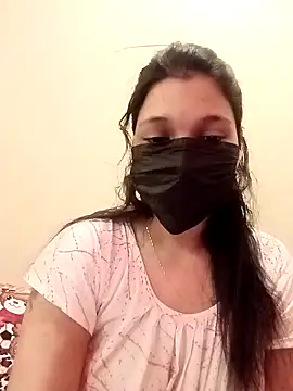 Snapshot of Beauty-khan chatting on 11/19/25, 07:03 Beauty-khan online show from 11/19/25, 07:03