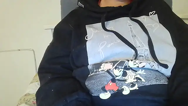 Snapshot of parismira chatting on 12/05/24, 06:11 parismira online show from 12/05/24, 06:11