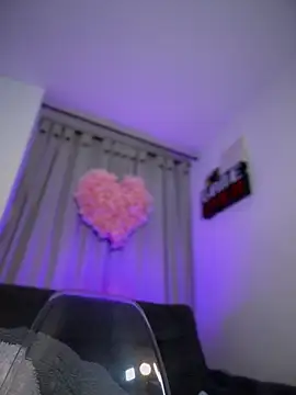 Snapshot of Zeli_66 chatting on 03/05/25, 07:27 Zeli 66 online show from 03/05/25, 07:27