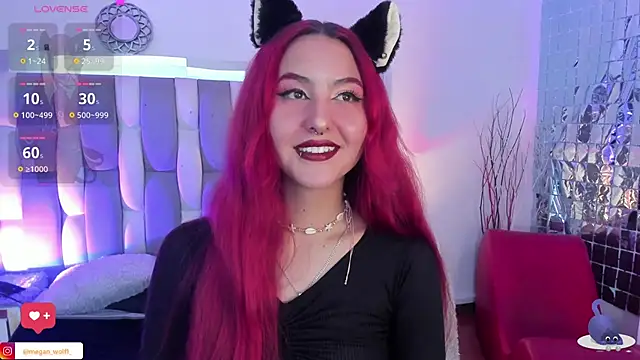 Snapshot of Megan_wolf1_ chatting on 03/22/25, 04:45 Megan wolf1 online show from 03/22/25, 04:45