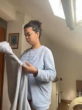 rafamarianoofc online show from 02/25/25, 10:47