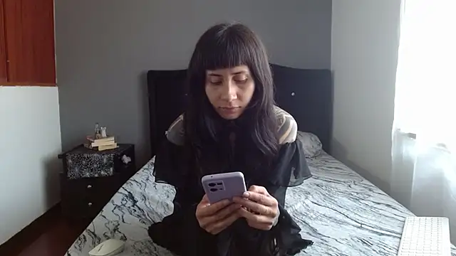 Snapshot of Emilia_1995 chatting on 11/09/25, 03:32 Emilia 1995 online show from 11/09/25, 03:32