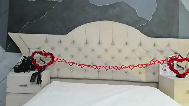 AmberGreyy  online show from 02/15/25, 01:16