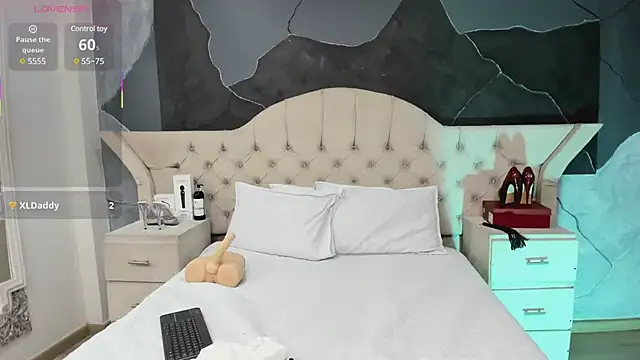 AmberGreyy  online show from 03/17/25, 07:26