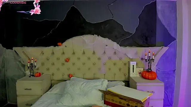 AmberGreyy  online show from 10/13/25, 05:46