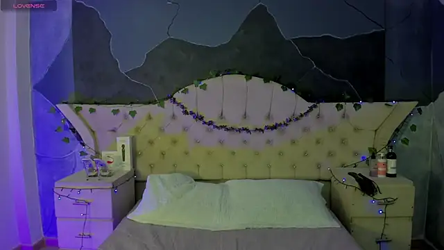 AmberGreyy  online show from 11/19/25, 06:19