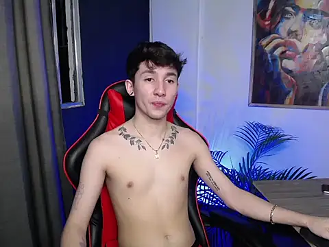 Snapshot of SebasstianGrand chatting on 03/23/25, 12:26 SebasstianGrand online show from 03/23/25, 12:26