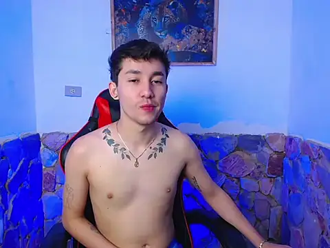 Snapshot of SebasstianGrand chatting on 11/18/25, 08:24 SebasstianGrand online show from 11/18/25, 08:24