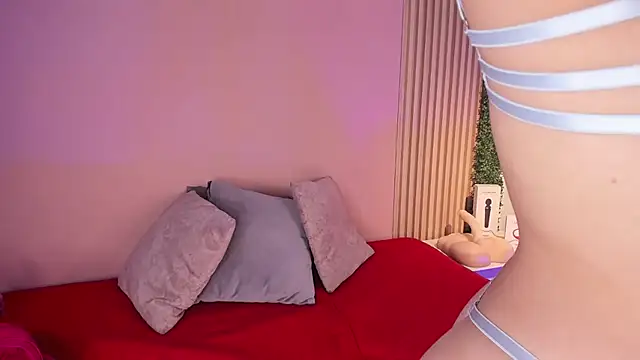  Victoria     online show from 02/18/25, 05:10