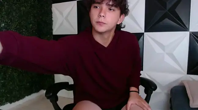 Dani cumboy online show from 12/28/24, 11:16