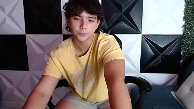 Dani cumboy online show from 01/05/25, 04:36