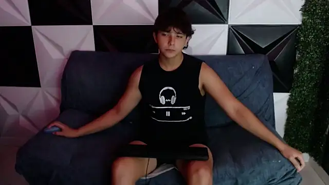 Dani cumboy online show from 01/16/25, 03:56