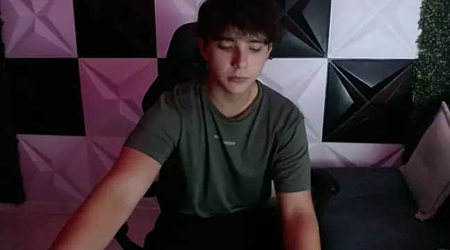 Dani cumboy online show from 01/18/25, 04:37