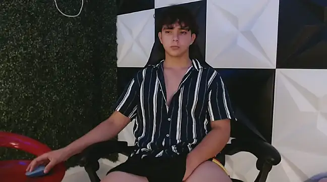 Dani cumboy online show from 02/18/25, 05:09