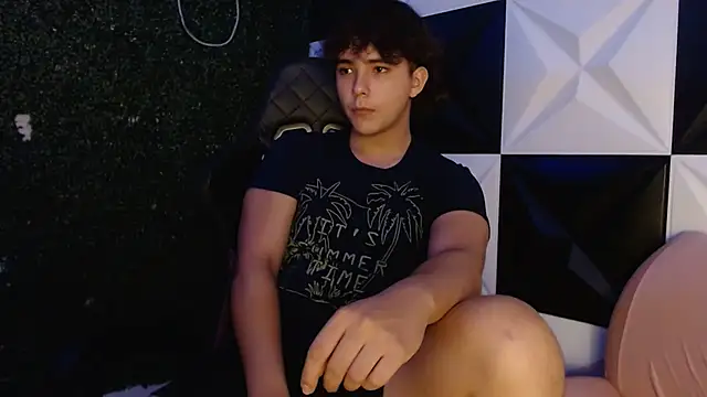 Dani cumboy online show from 02/19/25, 02:44