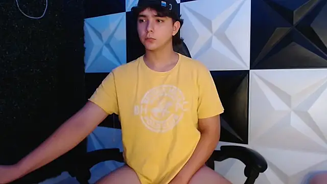 Dani cumboy online show from 02/27/25, 07:34