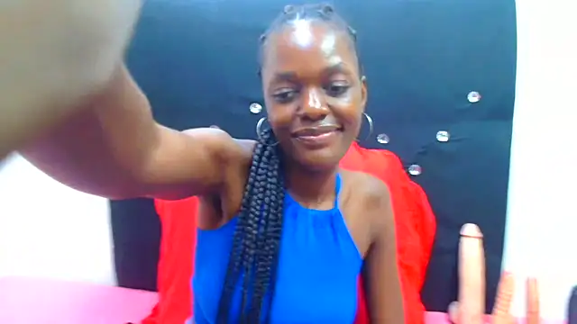 VANESAAMBER23 online show from 02/12/25, 10:59