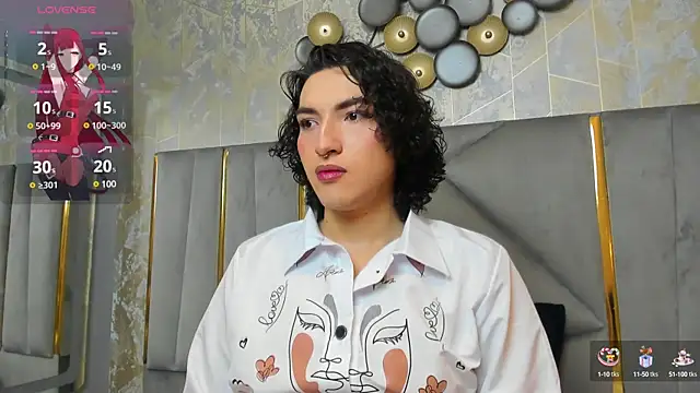 Snapshot of TomLondon_ chatting on 02/22/25, 11:46 TomLondon online show from 02/22/25, 11:46
