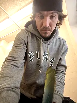 Snapshot of Lilsmokeshow017 chatting on 11/07/25, 05:02 Lilsmokeshow017 online show from 11/07/25, 05:02