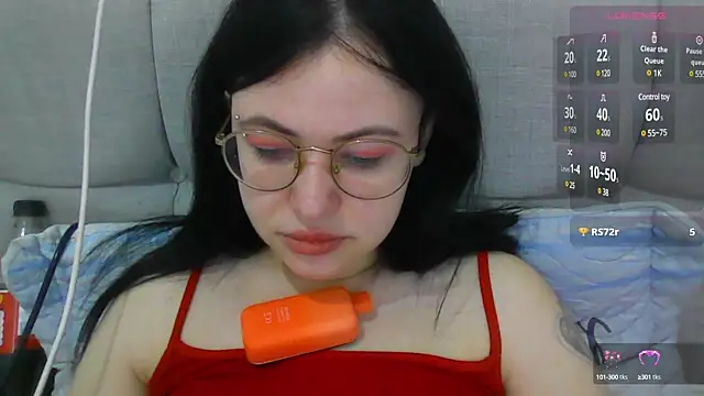 German Eva online show from 01/24/25, 11:59