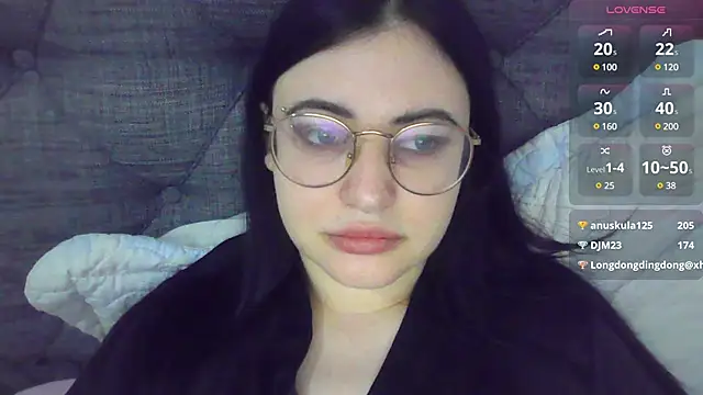 German Eva online show from 02/22/25, 12:05