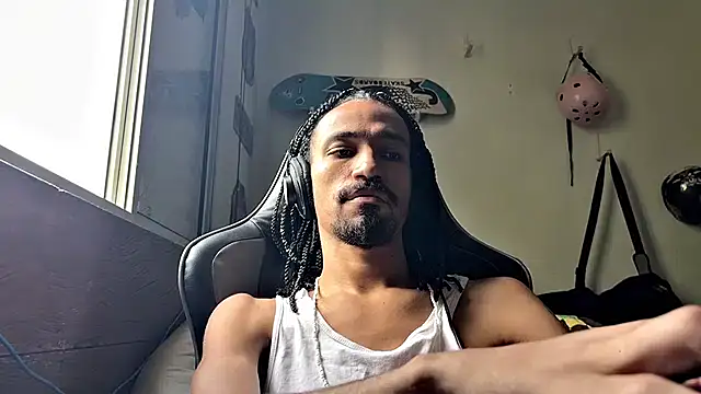 hotcamboy420 online show from 02/06/25, 07:18