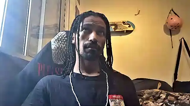 hotcamboy420 online show from 02/12/25, 05:37