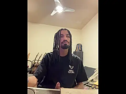 hotcamboy420 online show from 09/10/25, 05:07