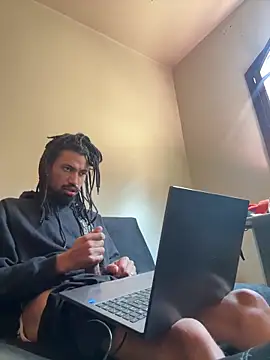 hotcamboy420 online show from 10/01/25, 01:50