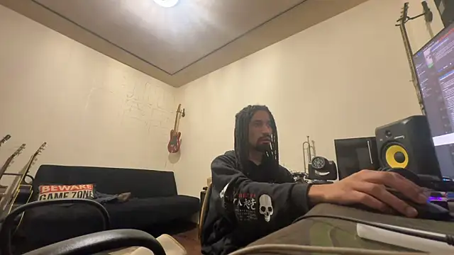 hotcamboy420 online show from 10/24/25, 05:26